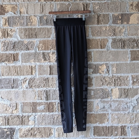 Lululemon Ride & Reflect Tight 28" *lululemon X SoulCycle Black Size 2 - Picture 1 of 10